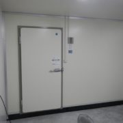 横浜市磯子区の南部市場｜プレハブ冷蔵庫の新設工事