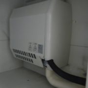 神奈川県足柄大井町の某ファミリーレストラン｜プレハブ冷凍庫の冷却ユニットのサイクル交換