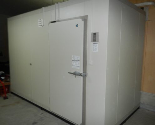プレハブ冷凍庫の新設工事