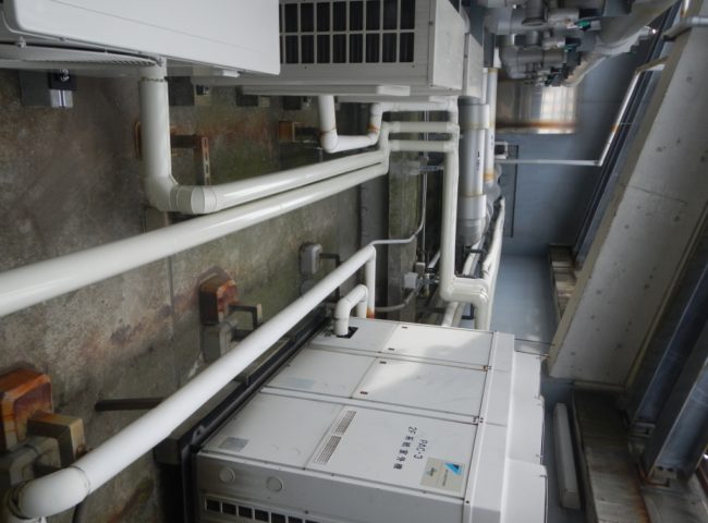 神奈川県葉山町の某ゴルフ場｜冷却機器のユニット交換