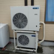 静岡県藤枝市の某魚屋さん｜プレハブ冷凍・冷蔵庫、冷却ユニットのサイクル交換