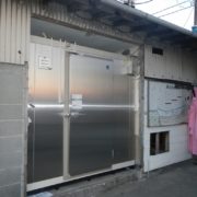 神奈川県横須賀市の某水産会社｜パネルの冷凍機を設置