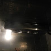 使用済プレハブ冷蔵庫を再設置＋ホシザキ室外機を新規導入｜神奈川県平塚市 水産加工場での移設工事事例