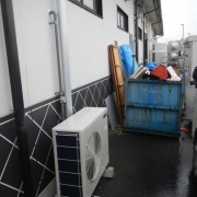【神奈川県座間市】惣菜・弁当工場のバックヤードにプレハブ冷蔵庫を新設｜高断熱パネル＆省エネ設計で衛生環境と効率を両立