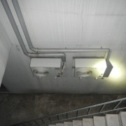 【神奈川県大和市】大手飲食店バックヤードにホシザキ製プレハブ冷蔵庫を新設｜業務用冷蔵設備施工事例