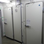 【神奈川県大和市】大手飲食店バックヤードにホシザキ製プレハブ冷蔵庫を新設｜業務用冷蔵設備施工事例